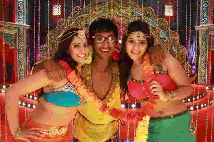 Madha Gaja Raja Box Office Collection Day 9