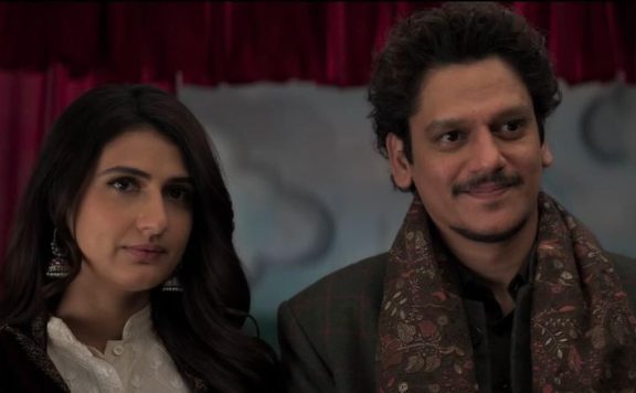 Gustaakh Ishq Movie Review